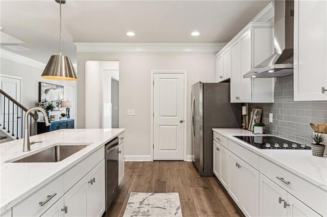 5574 Overview Drive, Flowery Branch, GA 30542