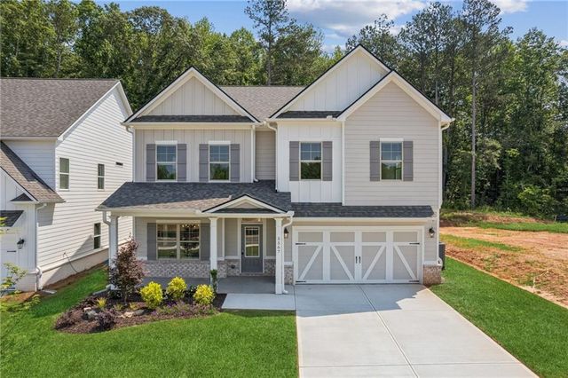 5574 Overview Drive, Flowery Branch, GA 30542