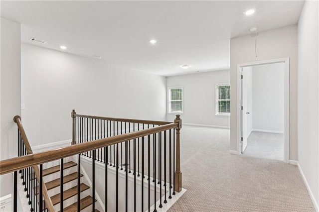 5574 Overview Drive, Flowery Branch, GA 30542