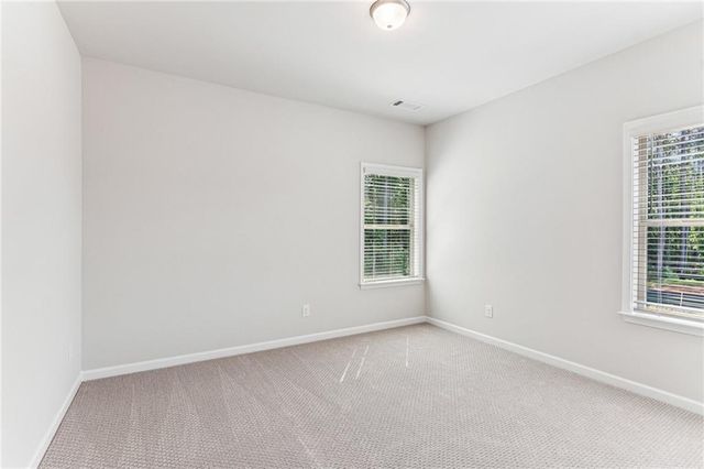 5574 Overview Drive, Flowery Branch, GA 30542