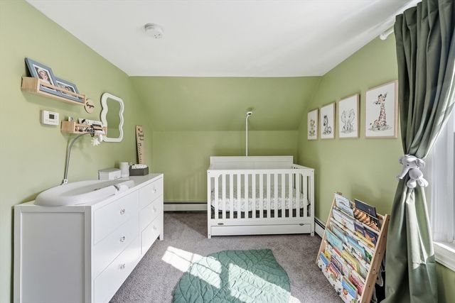 17 Lansing Ave, Worcester, MA 01605