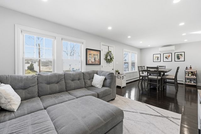 17 Lansing Ave, Worcester, MA 01605