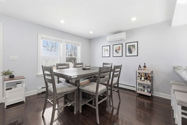 17 Lansing Ave, Worcester, MA 01605
