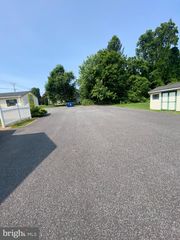1804 HARFORD RD, Fallston, MD 21047