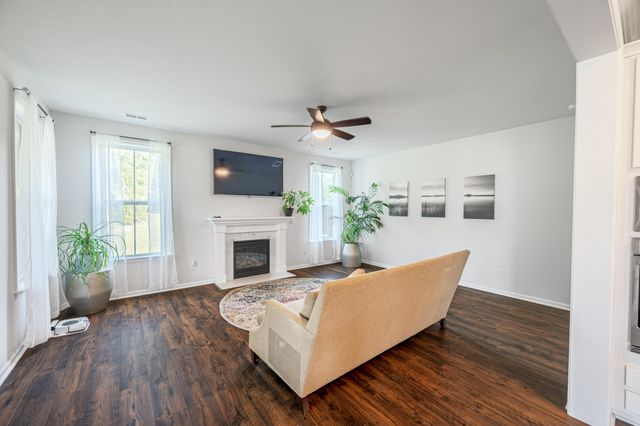 307 Green Fern Drive, Summerville, SC 29483