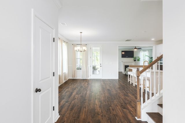 307 Green Fern Drive, Summerville, SC 29483