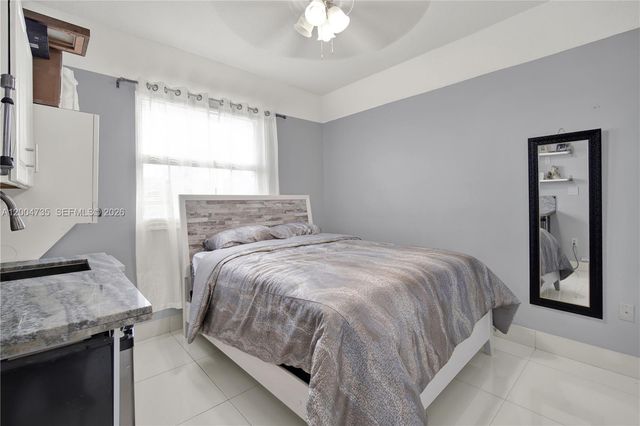 16070 SW 89th Ave Road, Palmetto Bay, FL 33157