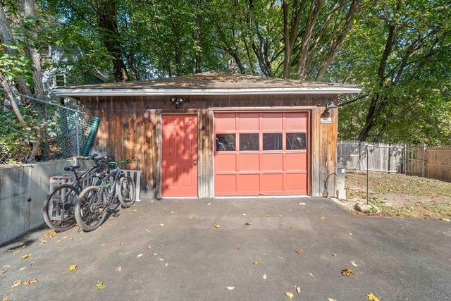 58 Cascade St, Fitchburg, MA 01420