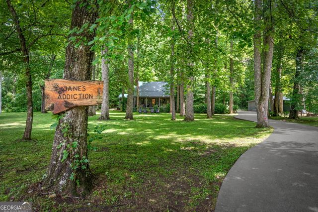 2977 Hwy 2, Blue Ridge, GA 30513