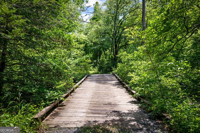 2977 Hwy 2, Blue Ridge, GA 30513