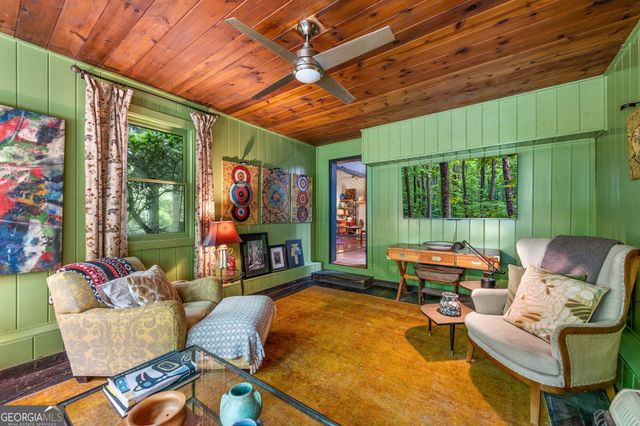 2977 Hwy 2, Blue Ridge, GA 30513