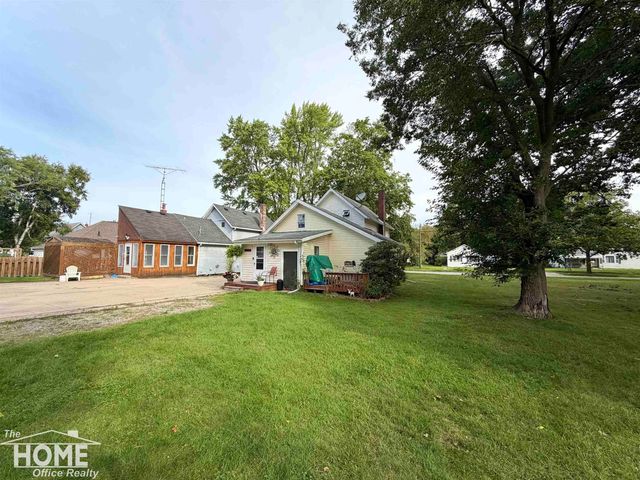 420 E King Street, Owosso, MI 48867