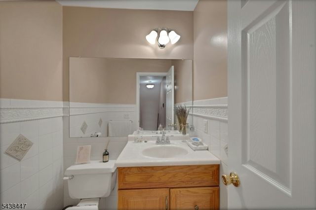 72 Marrow St, Newark City, NJ 07103