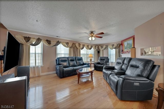 72 Marrow St, Newark City, NJ 07103