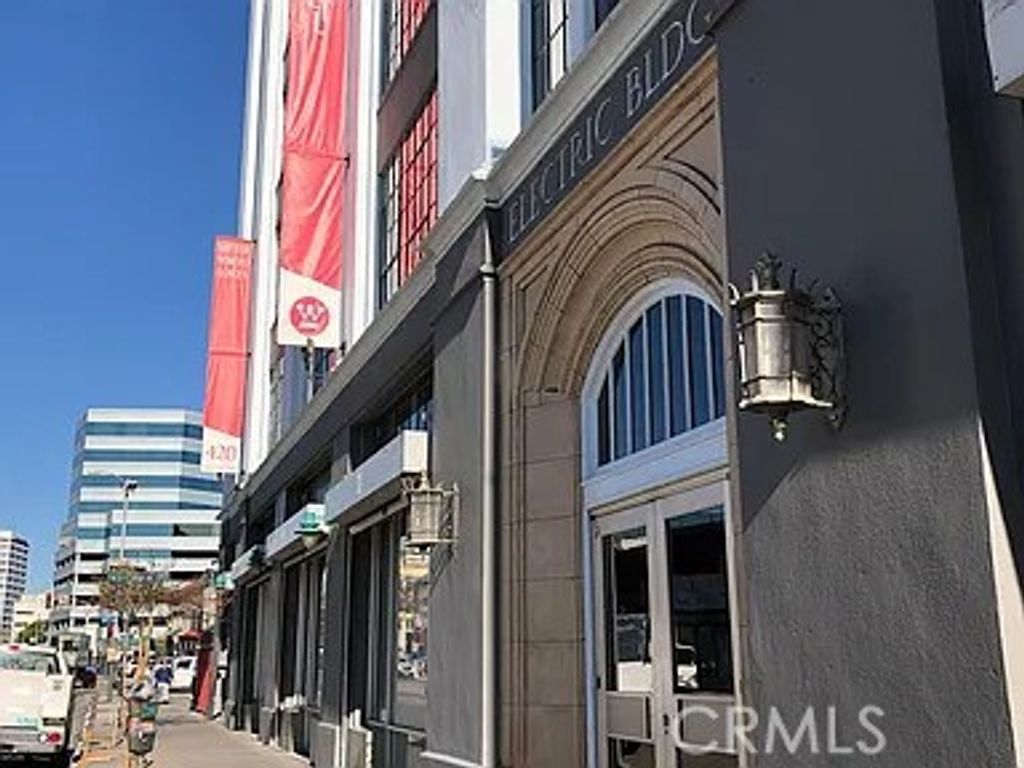 Image 13 of property listing at 420 S San Pedro 306, Los Angeles, CA 90013