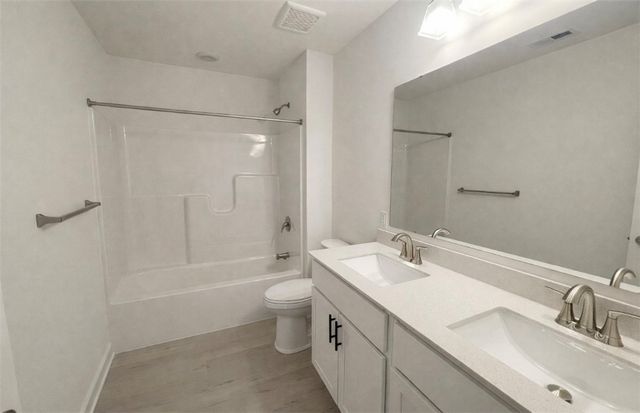 438 Hawthorn Hill DR, North Strabane, PA 15317