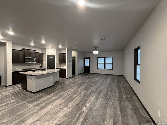 3826 Carducci, Converse, TX 78109