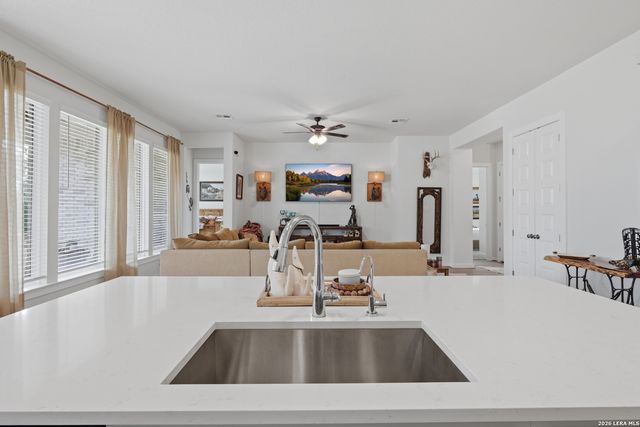 339 Sugarcane, New Braunfels, TX 78132