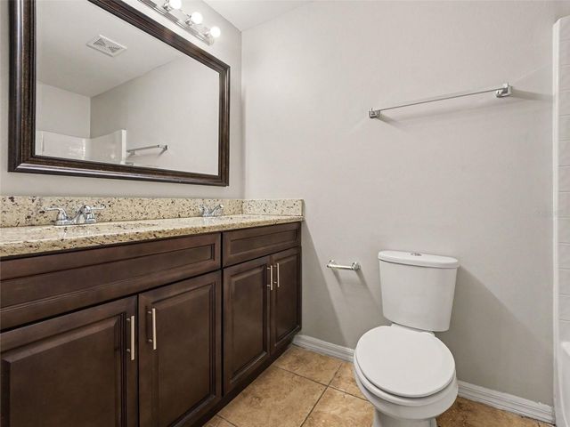 212 CANTERBURY COURT, Kissimmee, FL 34758