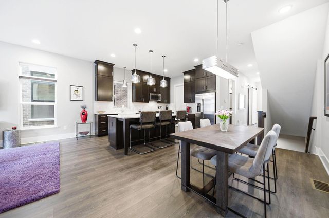 951 Hudson Crossing, Grandview Heights, OH 43212