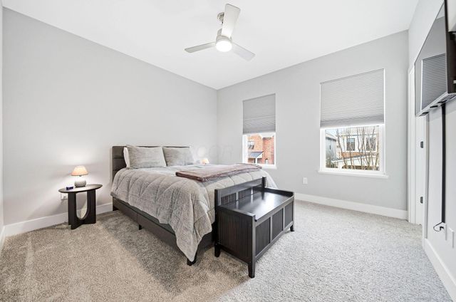 951 Hudson Crossing, Grandview Heights, OH 43212