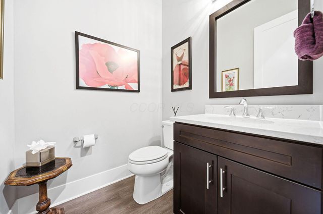 951 Hudson Crossing, Grandview Heights, OH 43212