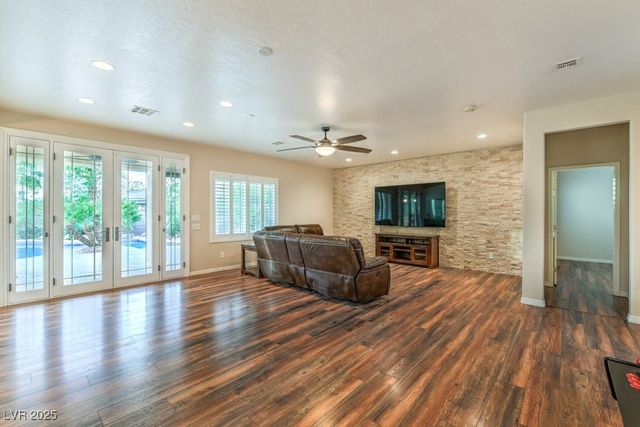 8633 Kennedy Heights Court, Las Vegas, NV 89131