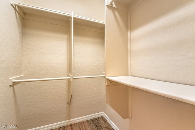 8633 Kennedy Heights Court, Las Vegas, NV 89131