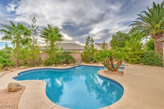 8633 Kennedy Heights Court, Las Vegas, NV 89131