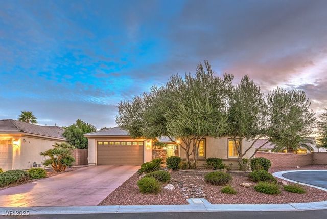 8633 Kennedy Heights Court, Las Vegas, NV 89131