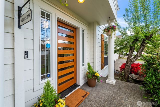 425 Sorensen St, Buckley, WA 98321