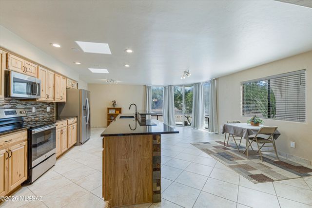 1141 W Sahara Palms Drive, Tucson, AZ 85704