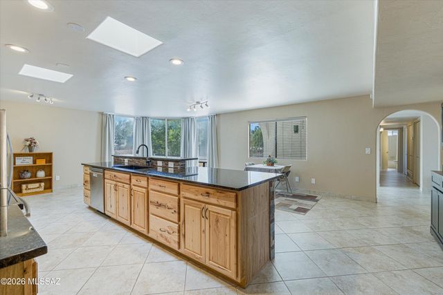 1141 W Sahara Palms Drive, Tucson, AZ 85704