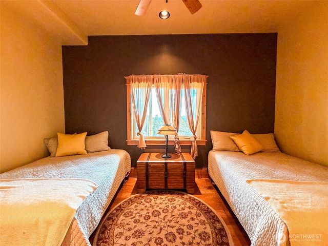 726 Pine Ridge Drive, Orcas Island, WA 98279