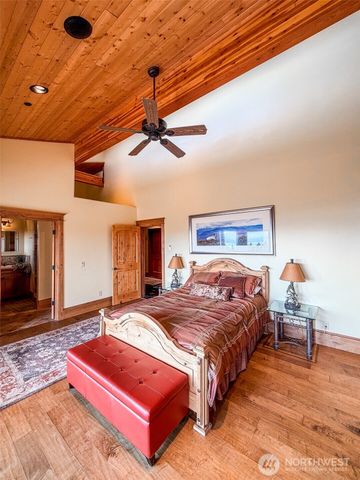 726 Pine Ridge Drive, Orcas Island, WA 98279