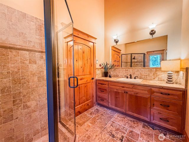 726 Pine Ridge Drive, Orcas Island, WA 98279