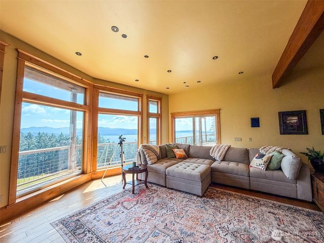 726 Pine Ridge Drive, Orcas Island, WA 98279