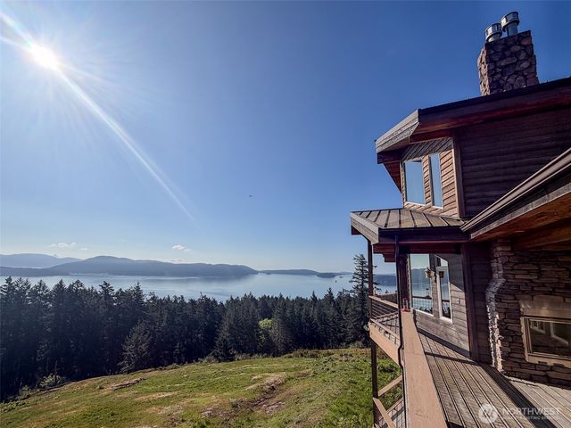 726 Pine Ridge Drive, Orcas Island, WA 98279