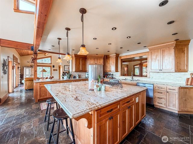 726 Pine Ridge Drive, Orcas Island, WA 98279