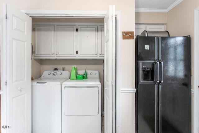 1609 Regency Drive, Burlington, NC 27215