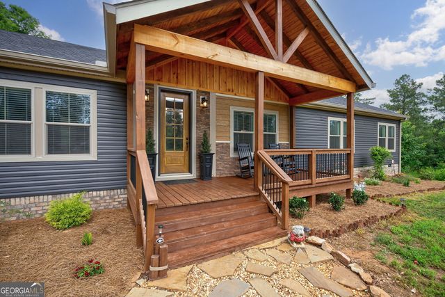1100 Langford Carey Road, Danielsville, GA 30633