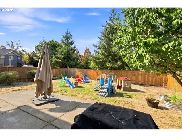 18857 CHANELLE Way, Oregon City, OR 97045