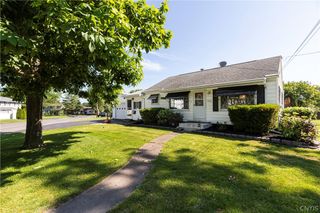 220 North Woodland Drive, Salina, NY 13088