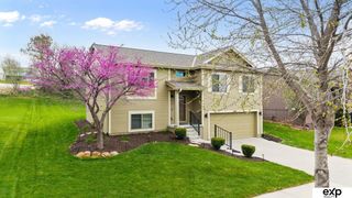 5701 S 190th Terrace, Omaha, NE 68135