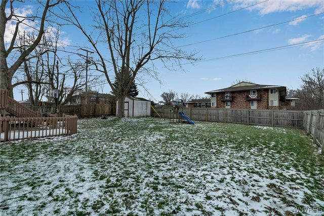 7 North Seine Drive, Cheektowaga, NY 14227