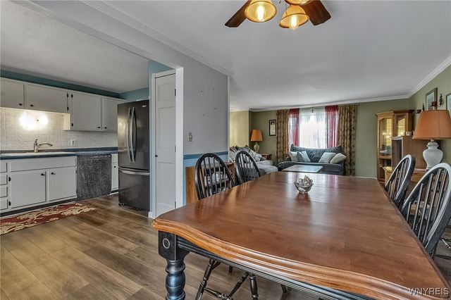 7 North Seine Drive, Cheektowaga, NY 14227