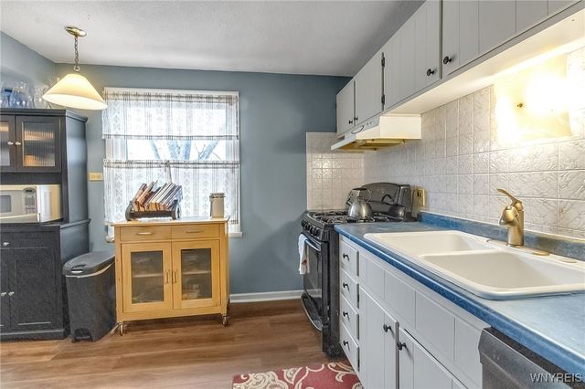 7 North Seine Drive, Cheektowaga, NY 14227