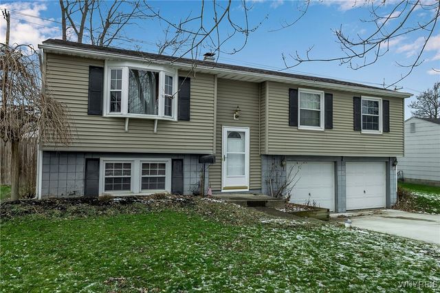 7 North Seine Drive, Cheektowaga, NY 14227