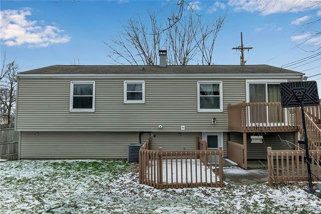 7 North Seine Drive, Cheektowaga, NY 14227