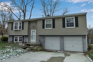 7 North Seine Drive, Cheektowaga, NY 14227